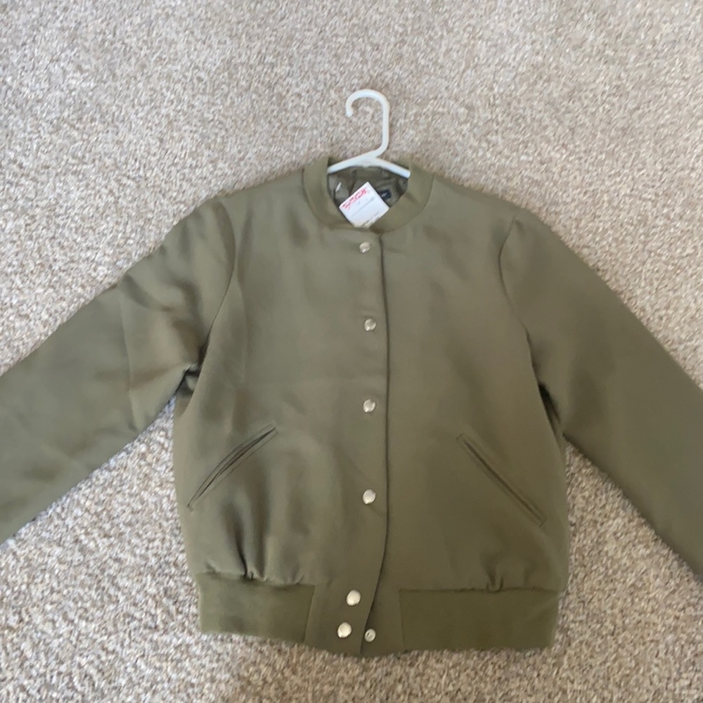 BEAND NEW WITH TAGS! Women’s jacket L